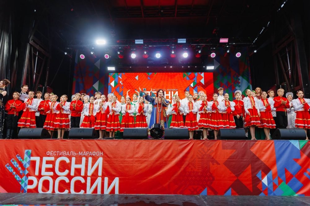 19-й Всероссийский фестиваль-марафон «Песни России» в Республике Марий Эл. Концерт в г. Звенигово